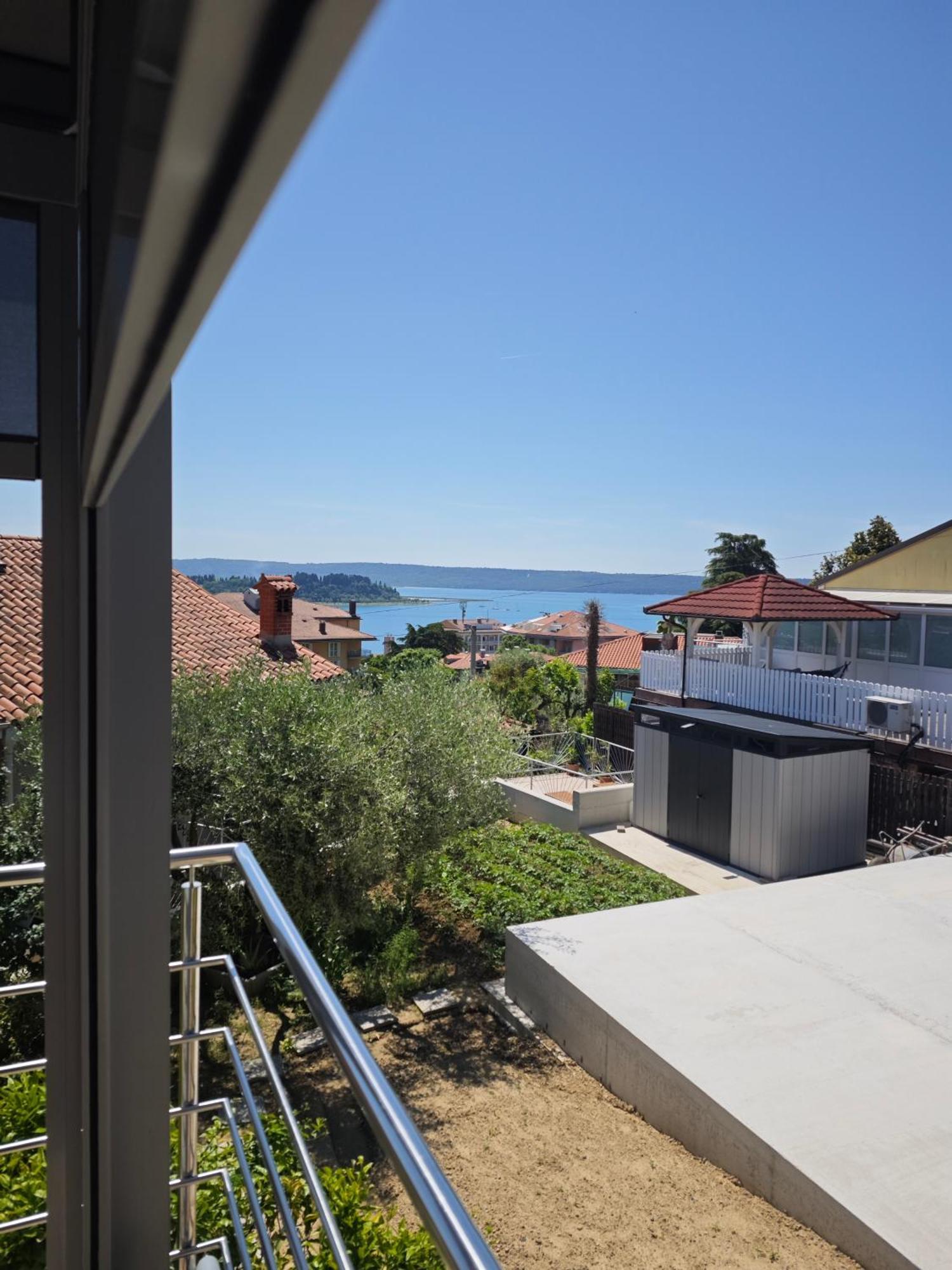 Apartments Miklus Portoroz Exterior photo